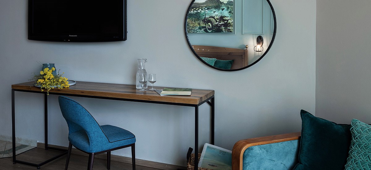 חדר סופיריור עם מרפסת | מלון ניר עציון